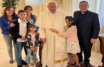 El Papa Francisco le confirmó a niños de Lugano que vendrá a la argentina