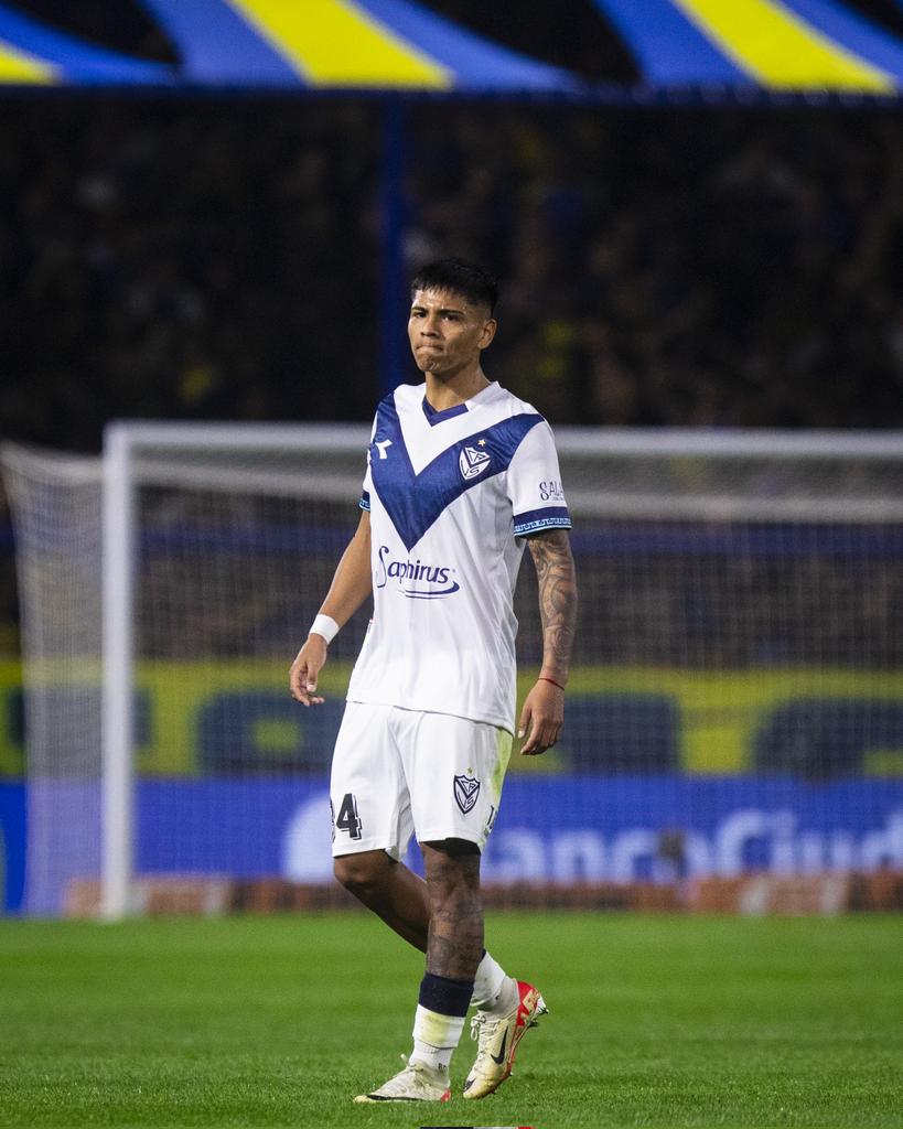 Vélez tropezó en la Bombonera