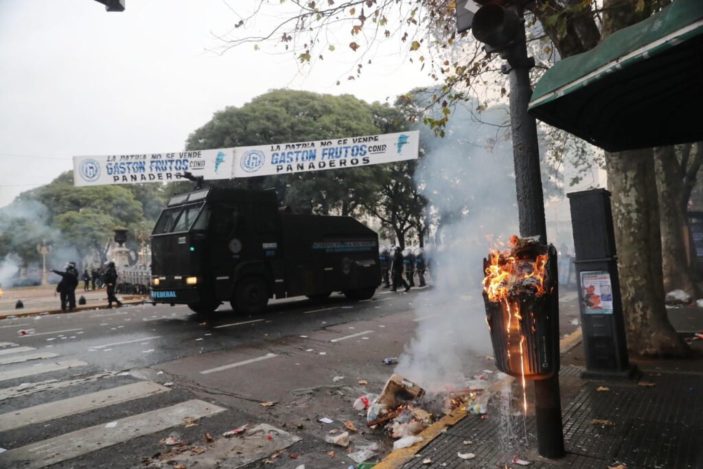 El GCBA demandará civilmente a los detenidos para que paguen por los destrozos en el Congreso