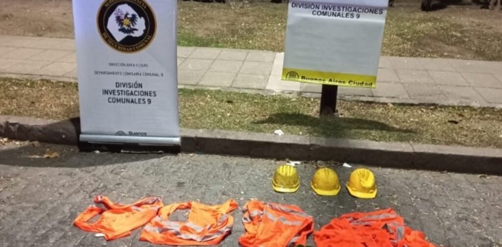 Se colgaron del cable