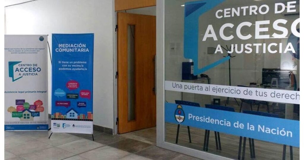 Acceso a la justicia: ordenan cerrar 81 centros de atención en todo el país