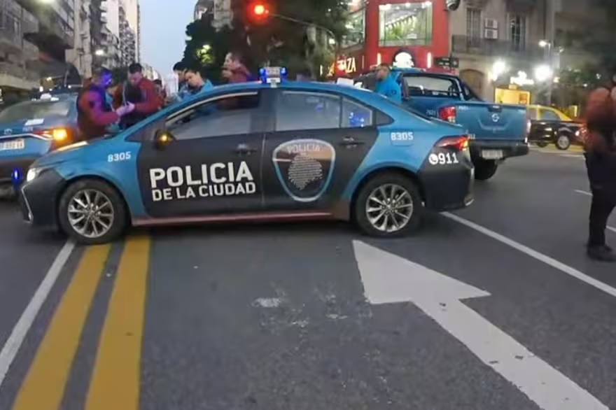 Retiro: un peatón murió atropellado por un taxista
