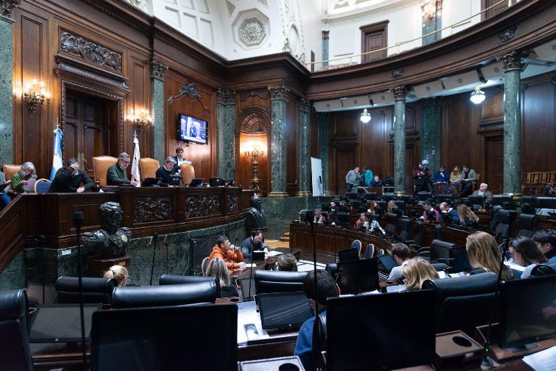 Piden cambios a la Ley de deudores alimentarios en CABA