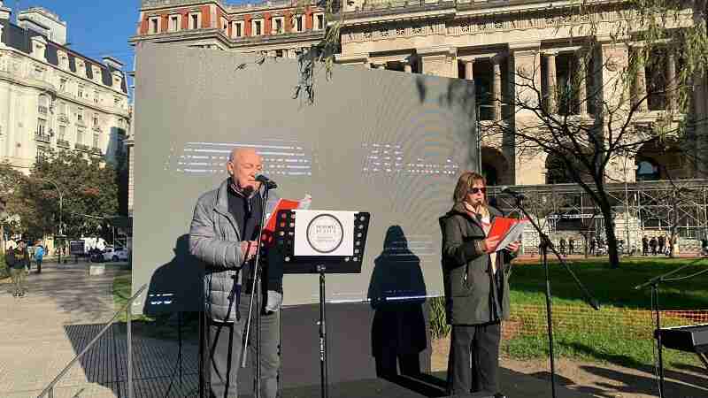 Acto de Memoria Activa en Plaza Lavalle a 30 años del atentado a AMIA