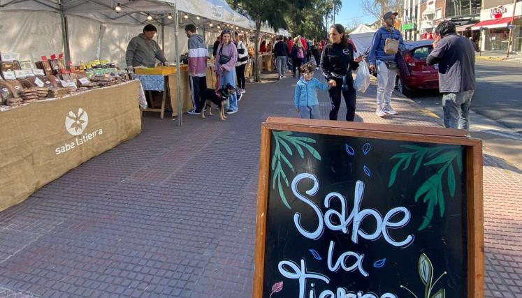 En que barrios estará la feria Sabe la Tierra este fin de semana