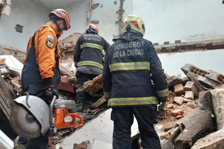 Dos obreros afectados por el derrumbe de una obra de remodelación en el barrio de Belgrano