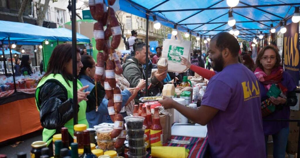 Las Ferias de Buenos Aires, están ofreciendo descuentos de hasta un 50%