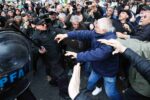 Balvanera: golpes y gases de la policía en la marcha de jubilados frente al Congerso