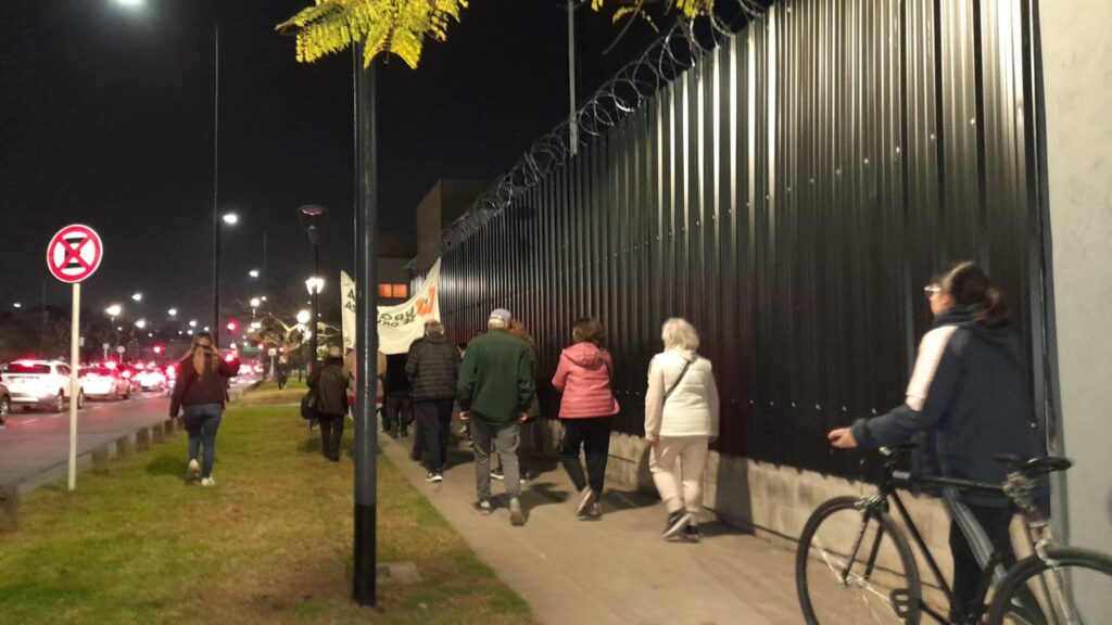 Las cárceles container de Saavedra están terminadas y empiezan a recibir detenidos: nueva reunión de vecinos con funcionarios de Seguridad