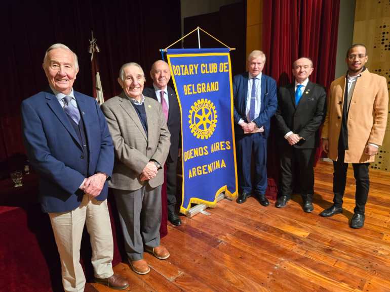 El Rotary Club Belgrano reconoció la Excelencia Académica de la Universidad de Belgrano