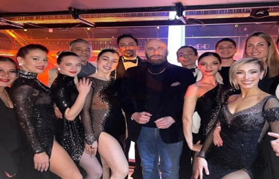 John Travolta de visita en Bs As estuvo en “Señor Tango”