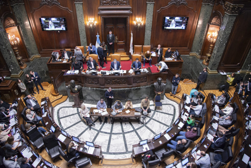 Con polémica y acusaciones cruzadas, la Legislatura porteña aprobó la media sanción de los ajustes al Código Urbanístico