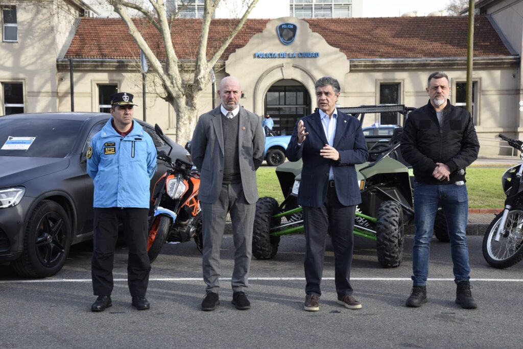 La Policía de la Ciudad desbarató una banda que hacía entraderas luego de recuperar la libertad en pandemia: Jorge Macri insistió con la Ley de reiterancia nacional