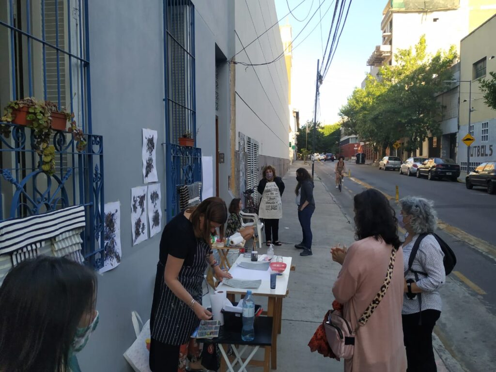 Confirman la quinta edición de Territorio del Medio: talleres de la zona del Abasto, Almagro y Boedo abren sus puertas