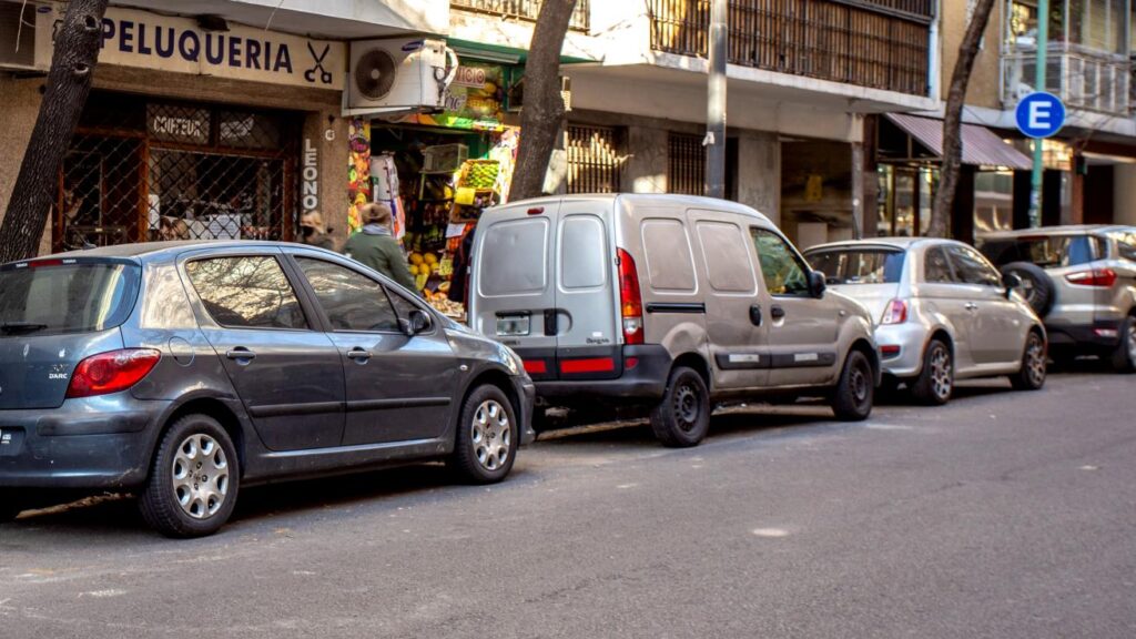 El GCBA implementa una nueva suba en el estacionamiento regulado