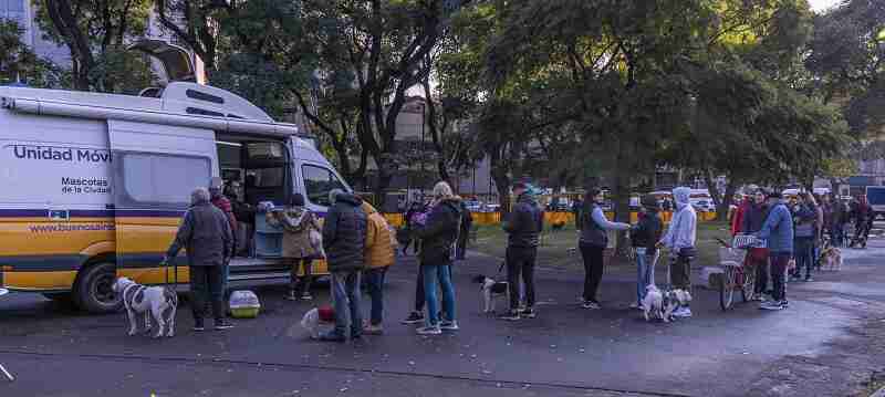 Las oficinas móviles de la Ciudad atienden esta semana en la Plaza Monseñor Miguel de Andrea de Córdoba y Anchorena y en el Parque Rivadavia