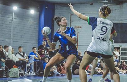 Paula Ferraro, un emblema de Velez que brilla en Cestoball