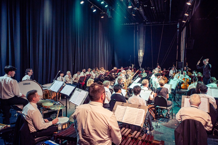Palermo: la Banda Sinfónica de la Ciudad tocará en el Planetario por el eclipse solar anular