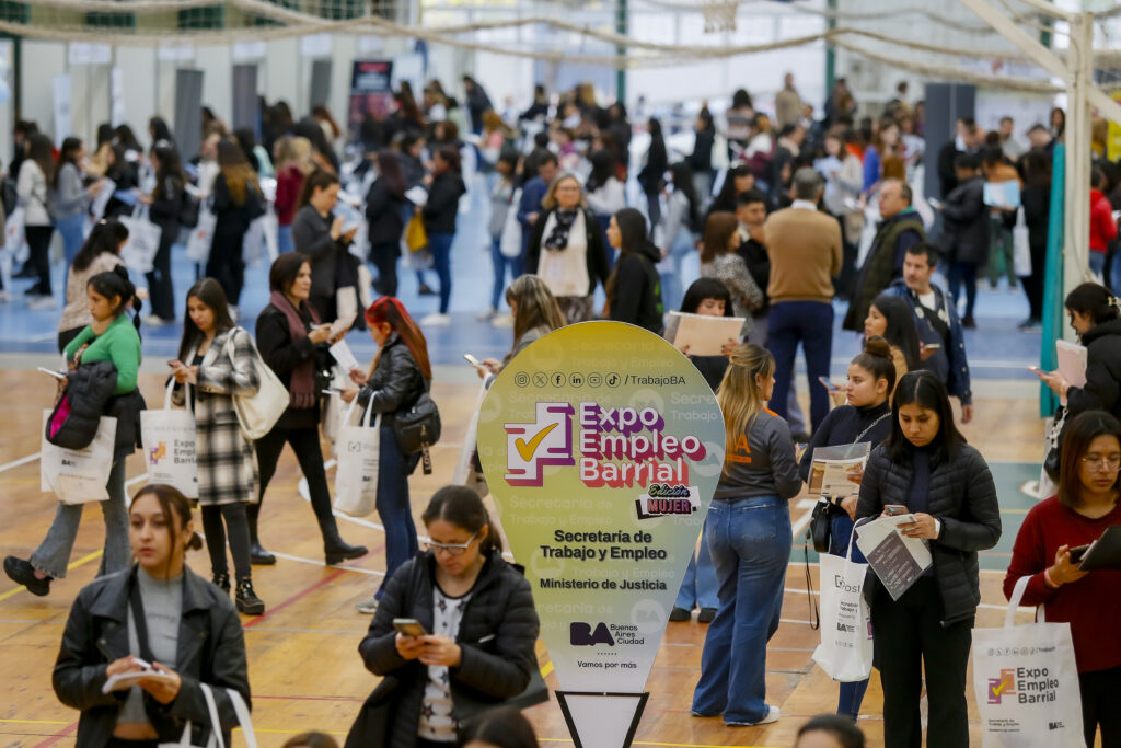 Palermo: celebrarán la Expo Empleo BA en La Rural, con 70 empresas y más de 1.500 ofertas laborales