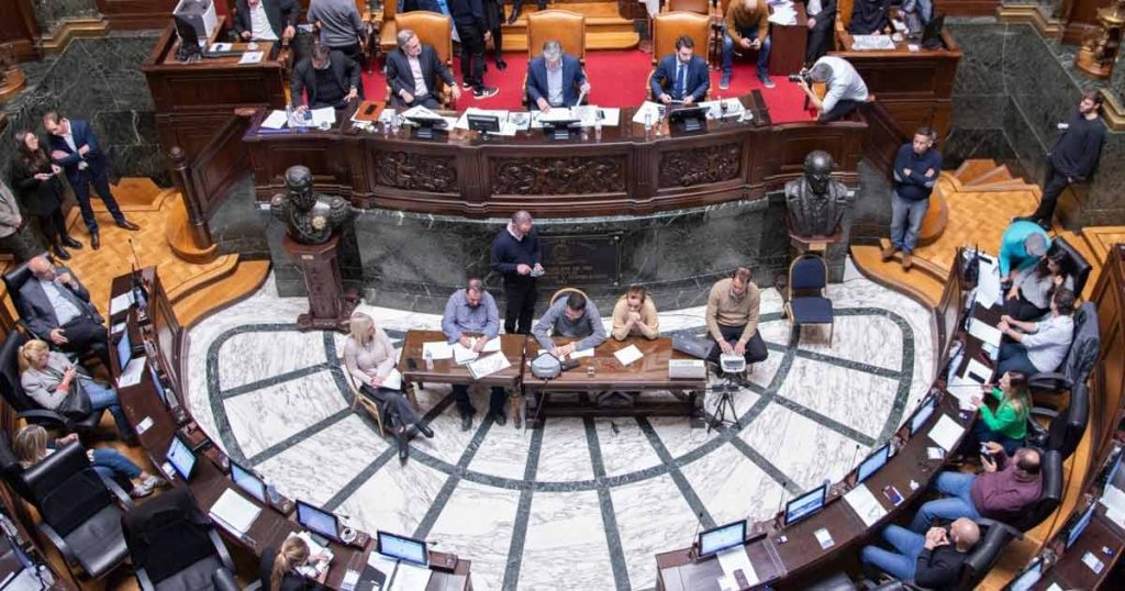 Barrio por barrio se sigue tratando el código urbanístico en la Legislatura porteña