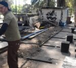 Vecinos restauran la cancha de tejo del Parque Saavedra