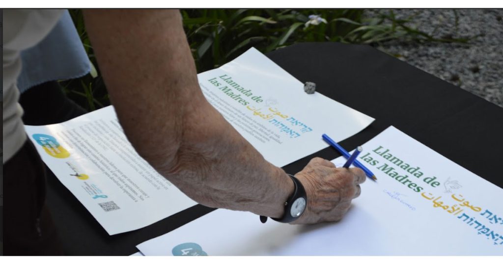 Se realizó el Primer Encuentro por la Paz organizado por el Centro Ana Frank