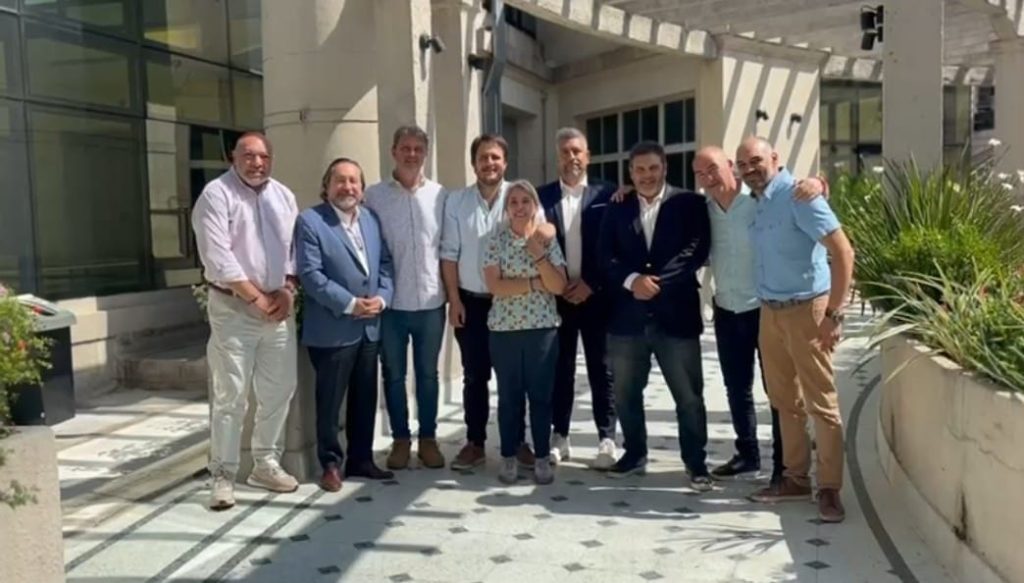 Vuelta a Pedraza y Cramer: autoridades de Platense se reunieron con legisladores de la Coalición Cívica que se abstuvieron en la primera lectura