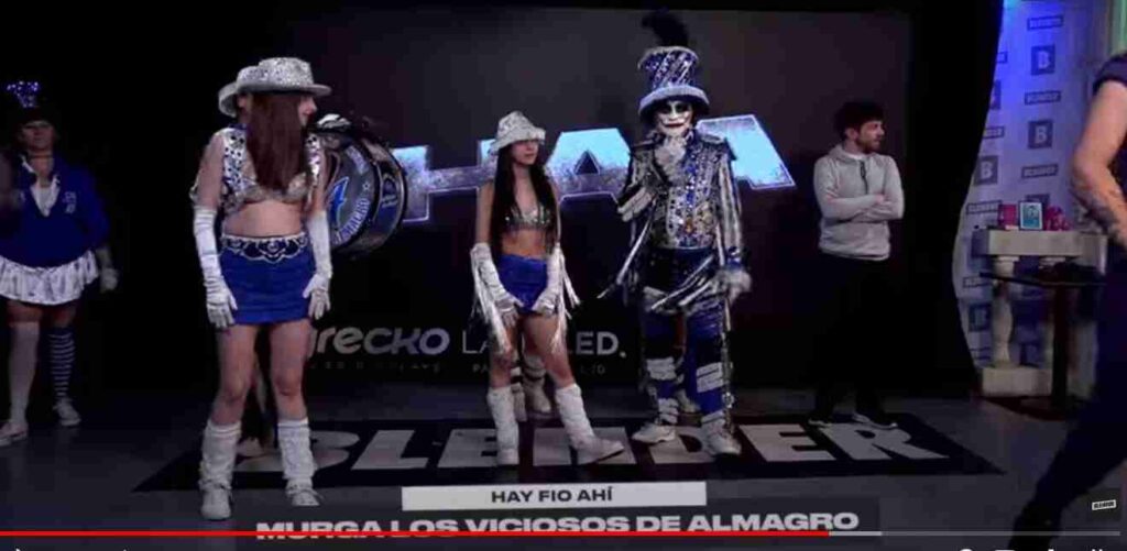 La murga Los Viciosos de Almagro se presentó en el stream Blender durante una columna sobre el Joker II