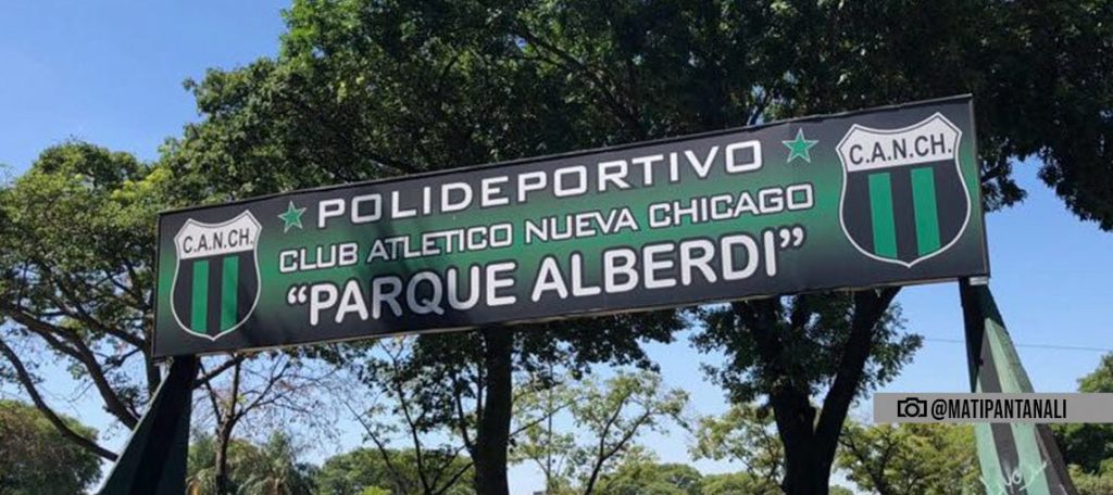 Museo en verde y negro