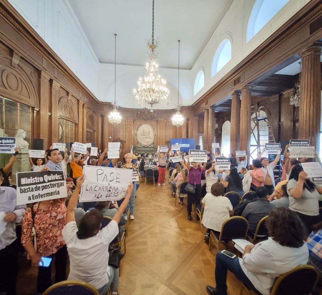 La Legislatura porteña trató el proyecto oficial de enfermería