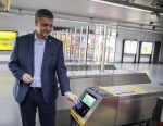Desde el lunes la Ciudad habilita el pago del subte con celulares, tarjetas de débito y crédito