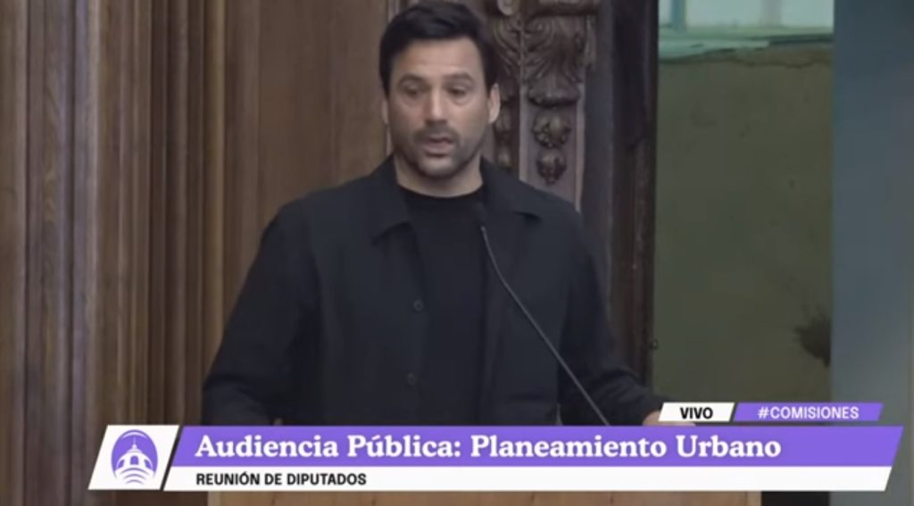Celebraron la primera jornada de la Audiencia Pública por los cambios al Código Urbanístico con funcionarios, comuneros y vecinos