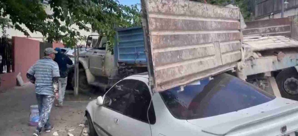 Choque múltiple en Cochabamba al 3300 y un trasladado al Hospital Ramos Mejía