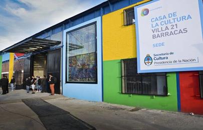 Taller de juegos teatrales y circenses en la Casa de la Cultura de Barracas
