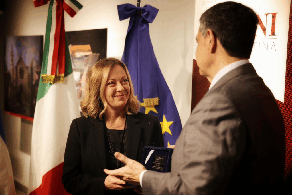 Macri le entregó la Llave de la Ciudad a Giorgia Meloni