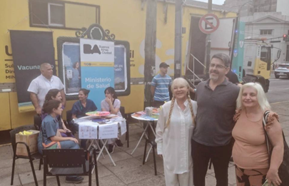El presidente comunal visitó la unidad sanitaria móvil en Mataderos