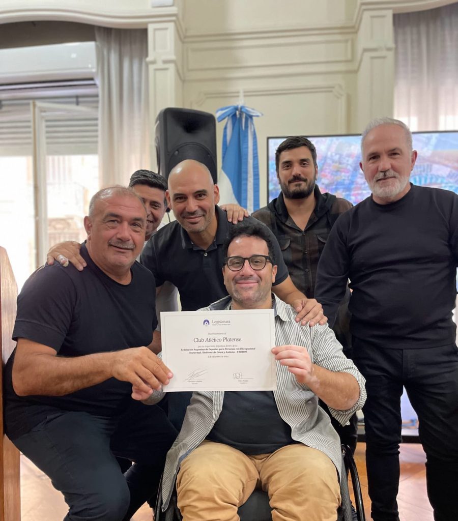 La Legislatura porteña homenajeó a Platense por integrar la Federación Argentina de Deportes para Personas con Discapacidad Intelectual, Síndrome de Down y Autismo