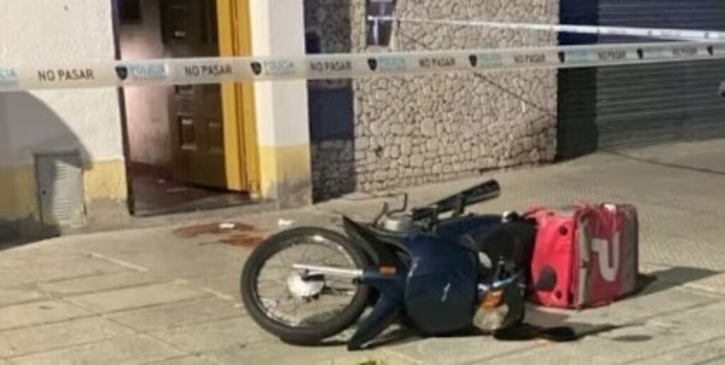 Un policía porteño mató a un ladrón menor de edad durante el robo a un delivery en Parque Avellaneda