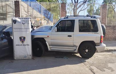La policía detuvo a un hombre que manejaba una camioneta robada tras una persecución en Lugano