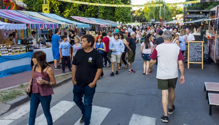 Feria nuevos sabores en el Parque de la Ciudad