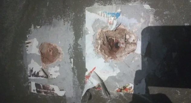 Policías porteños hallaron un boquete en construcción en una alcaidía de Villa Lugano