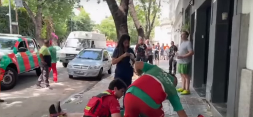 Un herido tras el derrumbe en un PH en Chacarita