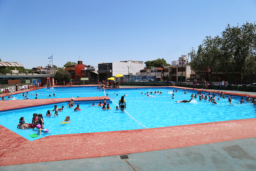 Piletas públicas en verano