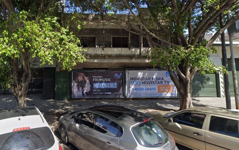 El Banco Ciudad remata en pesos un terreno de Villa Urquiza lindero a las vías del tren Mitre