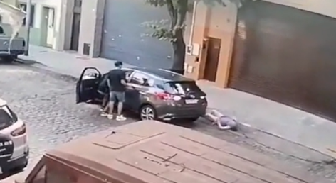 Violencia sin límites en robo de camioneta en Barracas