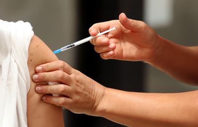 Campaña de vacunación 2025 contra el Virus Sincicial Respiratorio