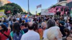 Plaza de Mayo: hubo una movilización contra los incendios en la Patagonia y convocan a la Marcha de la Resistencia