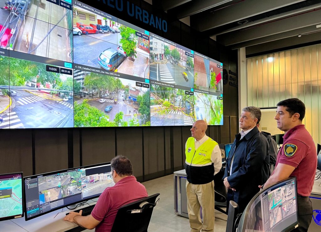 Jorge Macri supervisó el operativo por las tormentas: hubo más de 5.300 llamadas de vecinos
