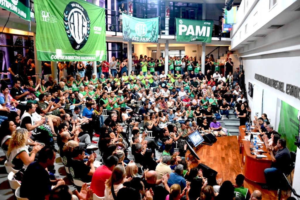 Paro de ATE y movilización a Plaza de Mayo