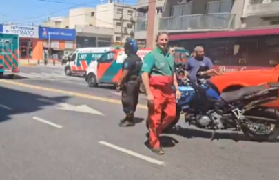 Choque entre un camión, un colectivo y dos autos en Flores